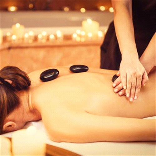 Hot Stone (Flora Signature Therapy)